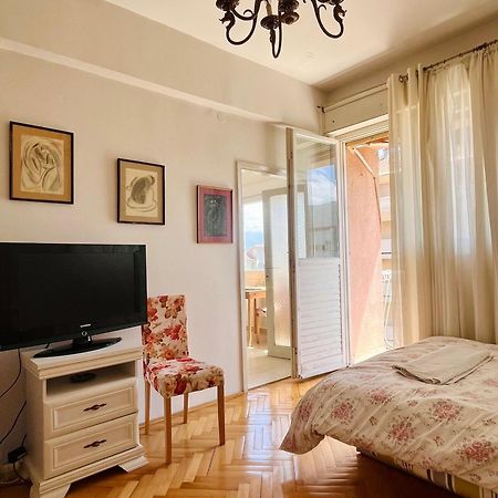 Mint Apartment Tivat Exteriör bild