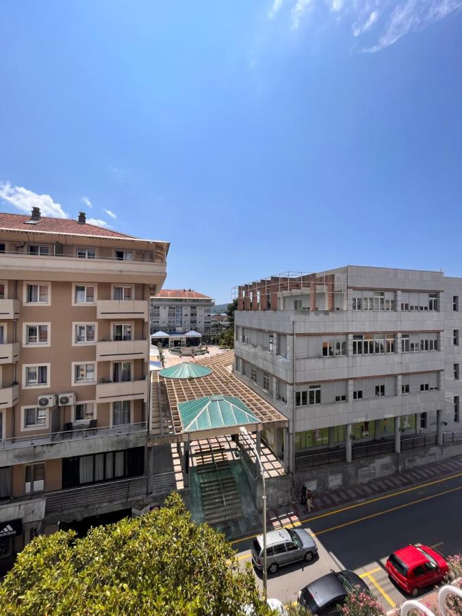 Mint Apartment Tivat Exteriör bild