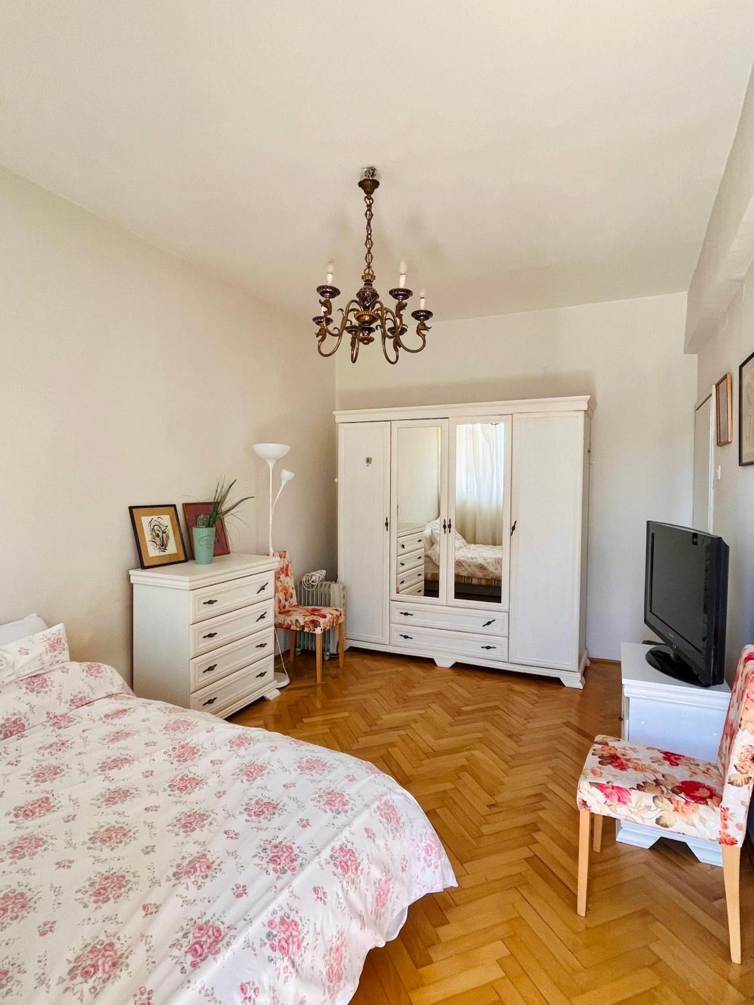 Mint Apartment Tivat Exteriör bild